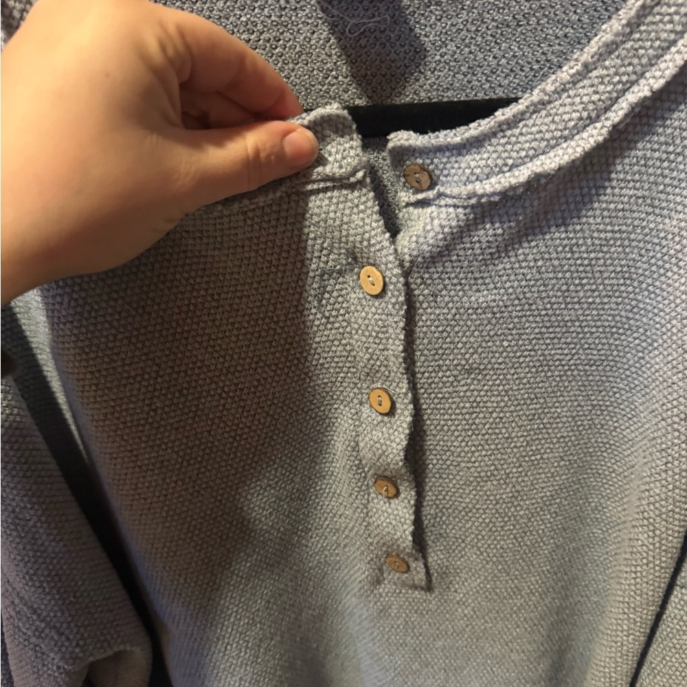 By Together Light Blue Button-Up Cropped Sweatshirt Size Small - Picture 3 of 4